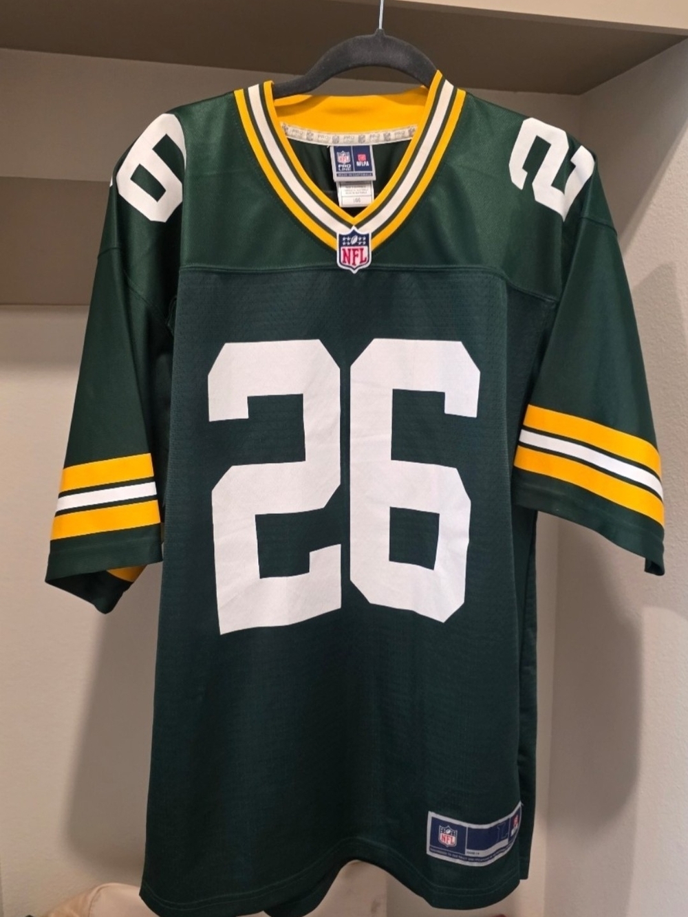 NFL Pro Line Greenbay Packers V‑Neck Football Jersey #26 Darell Savage